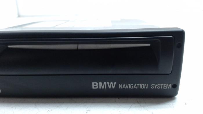Sistema de navegación de un BMW 5 serie (E39) 528i 24V 2000