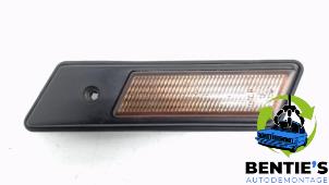 Used Indicator, right BMW 3 serie (E30/2) 320i Price € 5,00 Margin scheme offered by Bentie's autodemontage