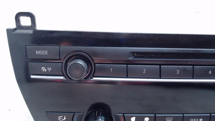 Panel obslugi radia z BMW 7 serie (F01/02/03/04) 740d 24V 2011