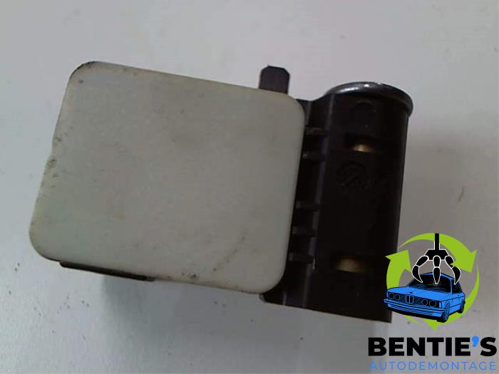 Begagnade Sensor (övriga) BMW 3 serie (E90) 316d 16V Pris € 10,00 Marginaltabell erbjuds av Bentie's autodemontage