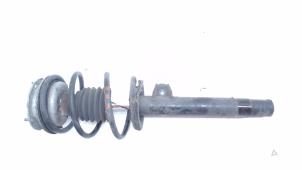 Used Front shock absorber rod, left BMW 3 serie Touring (E46/3) 330d 24V Price € 40,00 Margin scheme offered by Bentie's autodemontage