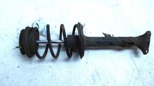 Used Front shock absorber rod, left BMW 3 serie Compact (E36/5) 316i Price € 35,00 Margin scheme offered by Bentie's autodemontage