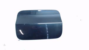 Used Tank cap cover BMW 5 serie Touring (G31) 520i 2.0 TwinPower Turbo 16V Price € 30,00 Margin scheme offered by Bentie's autodemontage