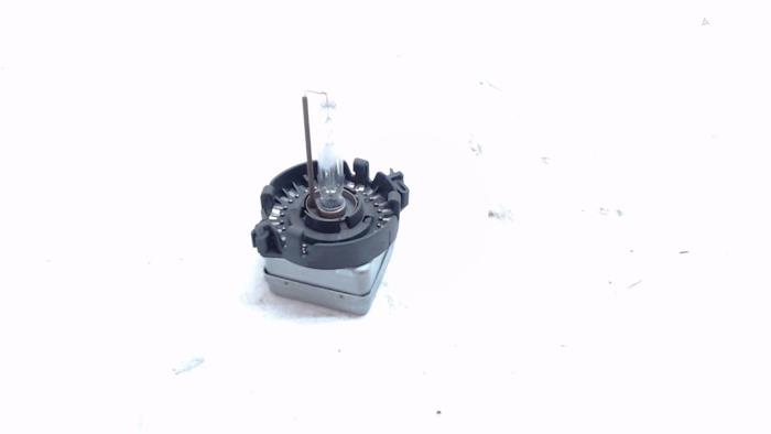 Begagnade Xenon-starter BMW 5 serie Touring (E61) 530d 24V Pris € 30,00 Marginaltabell erbjuds av Bentie's autodemontage