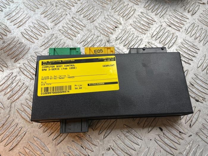 Used Body control computer BMW 3 serie (E36/4) 318 tds Price € 50,00 Margin scheme offered by Bentie's autodemontage