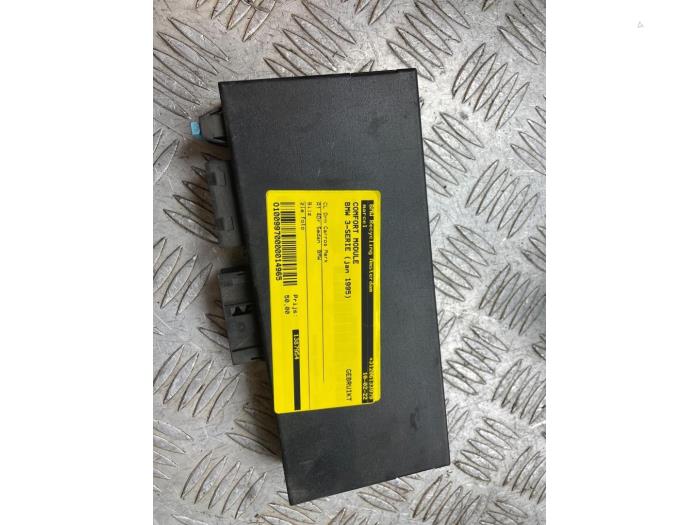 Używane Modul Comfort BMW 3 serie (E36/4) 325 td Cena € 50,00 Procedura marży oferowane przez Bentie's autodemontage