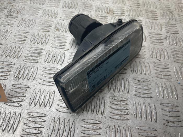 Używane Halogen prawy BMW 3 serie Touring (E36/3) 328i 24V Cena € 25,00 Procedura marży oferowane przez Bentie's autodemontage