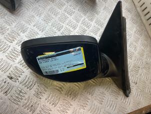 Used Wing mirror, right BMW 3 serie (E90) 318d 16V Price € 50,00 Margin scheme offered by Bentie's autodemontage