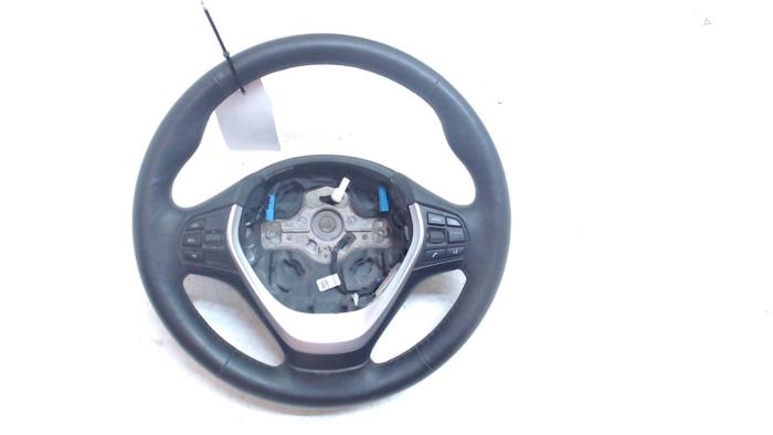 Steering wheel from a BMW 3 serie (F30) 328d 2.0 16V 2012