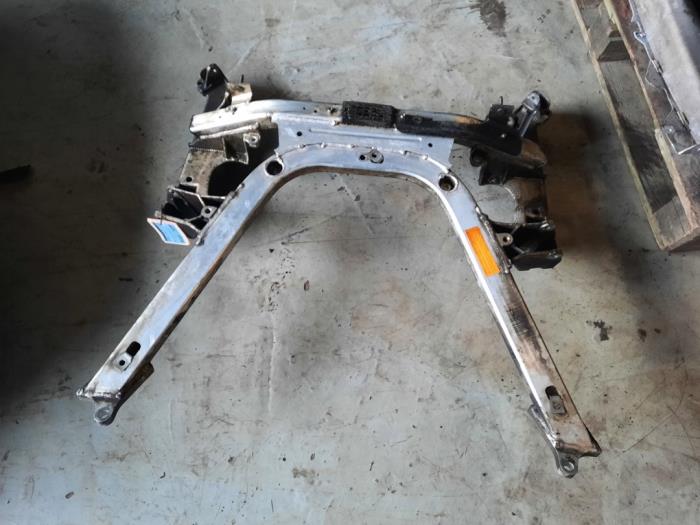 Used Subframe BMW 7 serie (E65/E66/E67) 735i,Li 3.6 V8 32V Price € 150,00 Margin scheme offered by Bentie's autodemontage