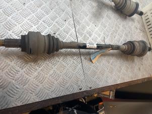 Used Drive shaft, rear right BMW 1 serie (F21) 114i 1.6 16V Price € 85,00 Margin scheme offered by Bentie's autodemontage