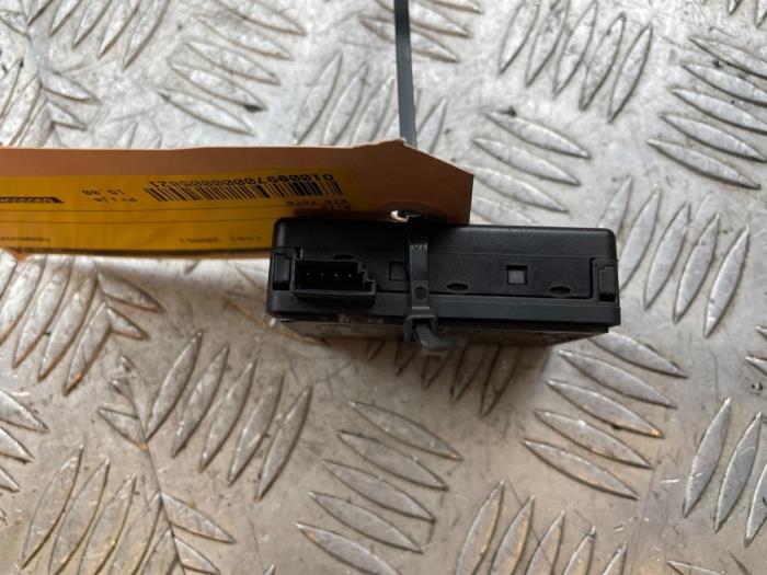 Rain sensor BMW 1 serie 118i 16V 6955550