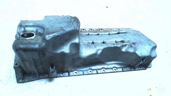 Sump from a BMW 3 serie (E90) 325i 24V 2006