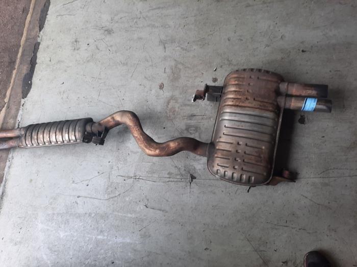 Exhaust (complete) from a BMW 3 serie Touring (E91) 325i 24V 2005