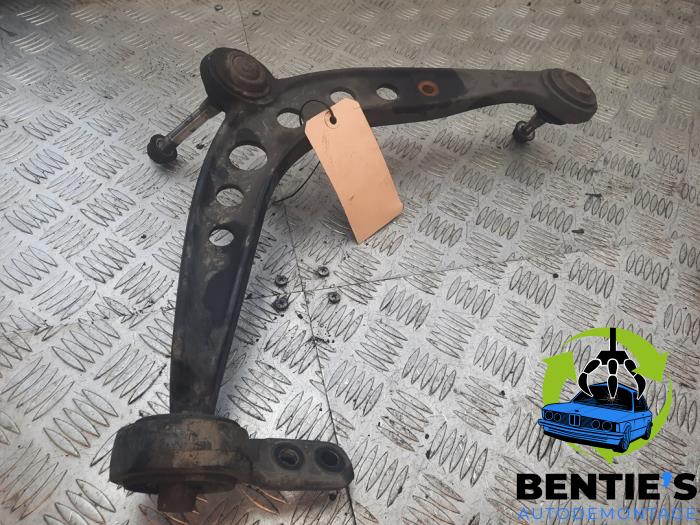 Front wishbone, left from a BMW 3 serie Compact (E36/5) 316i 1997