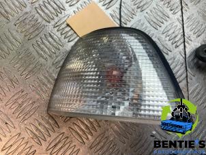 Used Indicator lens, front left BMW 3 serie Compact (E36/5) 316i Price € 10,00 Margin scheme offered by Bentie's autodemontage