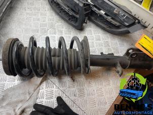 Used Front shock absorber rubber, right BMW X5 (E53) 3.0 24V Price € 65,00 Margin scheme offered by Bentie's autodemontage