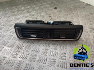 Used Dashboard vent BMW 1 serie (F20) 116d 1.5 12V TwinPower Price € 49,00 Margin scheme offered by Bentie's autodemontage