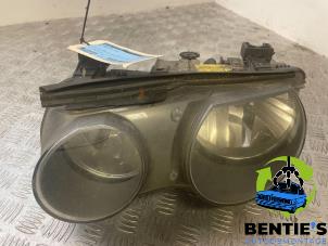 Used Headlight, left BMW 3 serie Compact (E46/5) 320td 16V Price € 35,00 Margin scheme offered by Bentie's autodemontage