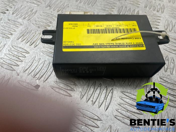 Door central lock control module