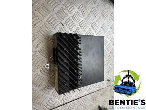 Usagé Amplificateur radio BMW X3 (E83) 3.0i xDrive 24V Prix € 90,75 Prix TTC proposé par Bentie's autodemontage