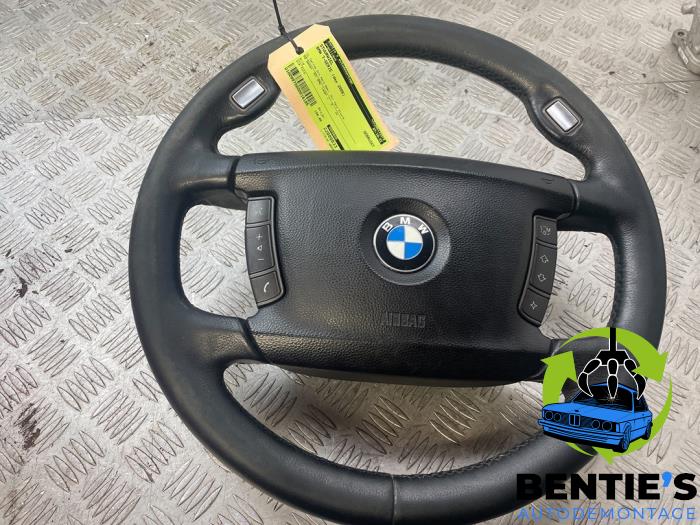 Steering wheel from a BMW 7 serie (E65/E66/E67) 745d 4.4 V8 32V 2006