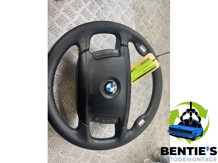 Steering wheel from a BMW 7 serie (E65/E66/E67) 745d 4.4 V8 32V 2006