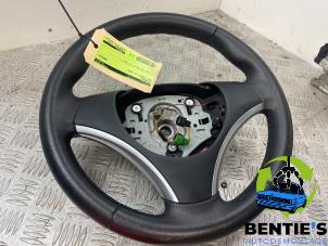 Used Steering wheel BMW 1 serie (E87/87N) 116i 2.0 16V Price € 75,00 Margin scheme offered by Bentie's autodemontage