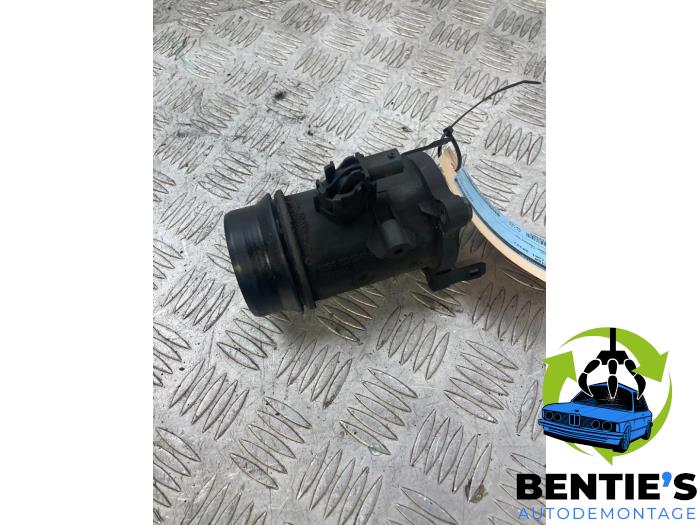 Gebrauchte Luftmassenmesser BMW 3 serie (F30) 318d 2.0 16V Preis € 20,00 Margenregelung angeboten von Bentie's autodemontage