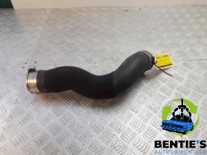 Used Intercooler hose BMW 1 serie (F21) 118d 2.0 16V Price € 30,00 Margin scheme offered by Bentie's autodemontage