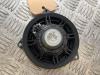 Speaker from a BMW 3 serie (F30) 318d 2.0 16V 2012