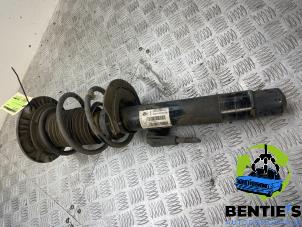 Used Front shock absorber, right BMW 3 serie (F30) 318d 2.0 16V Price € 65,00 Margin scheme offered by Bentie's autodemontage