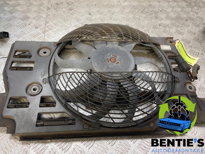 Air conditioning cooling fans BMW 5 serie Touring 530d 24V 67328380669