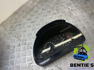 Used Odometer KM BMW 5 serie Touring (E39) 530d 24V Price € 75,00 Margin scheme offered by Bentie's autodemontage