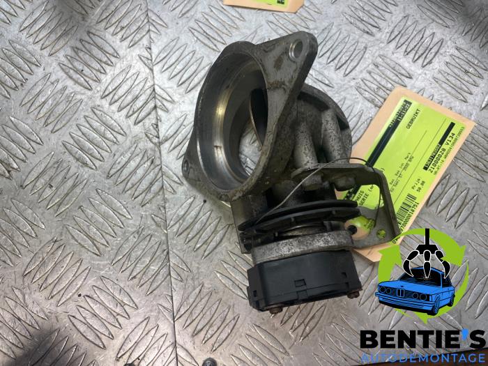 Gebrauchte Drosselklappengehäuse BMW 5 serie (E39) 523i 24V Preis € 50,00 Margenregelung angeboten von Bentie's autodemontage