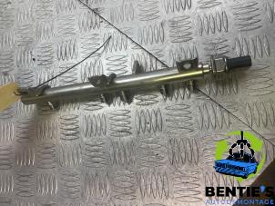 Used Fuel injector nozzle BMW 1 serie (E87/87N) 116i 2.0 16V Price € 40,00 Margin scheme offered by Bentie's autodemontage