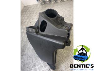 Used Air box BMW 3 serie (E90) 318i 16V Price € 35,00 Margin scheme offered by Bentie's autodemontage