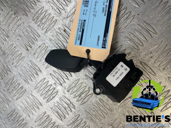 Używane Obsluga tempomatu BMW 5 serie Touring (E61) 535d 24V Cena € 15,00 Procedura marży oferowane przez Bentie's autodemontage