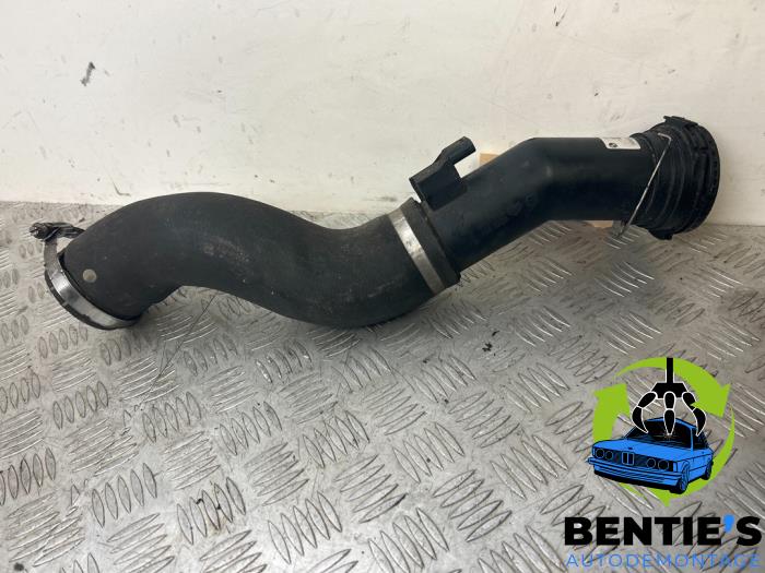 Intercooler tube from a BMW 1 serie (F20) 116i 1.6 16V 2013