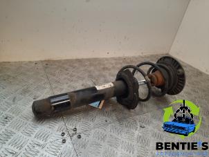 Used Front shock absorber, right BMW 1 serie (F20) 116i 1.6 16V Price € 75,00 Margin scheme offered by Bentie's autodemontage
