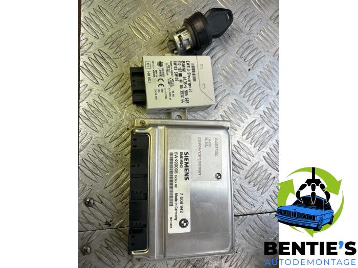 Used Ignition lock + computer BMW 5 serie Touring (E39) 530i 24V Price € 175,00 Margin scheme offered by Bentie's autodemontage