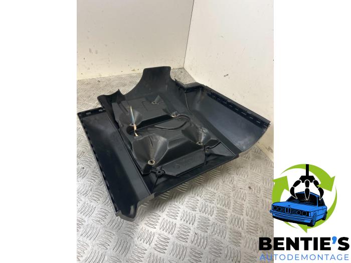 Gebrauchte Abdeckblech Motor BMW X5 (E53) 4.4 V8 32V Preis € 55,00 Margenregelung angeboten von Bentie's autodemontage