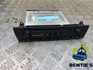 Used Radio CD player BMW X3 (E83) 3.0i xDrive 24V Price € 125,00 Margin scheme offered by Bentie's autodemontage