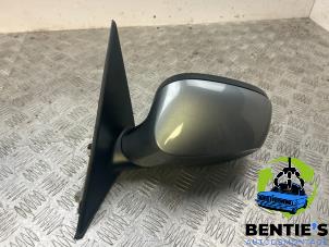 Used Wing mirror, left BMW 1 serie (E87/87N) 116i 2.0 16V Price € 50,00 Margin scheme offered by Bentie's autodemontage