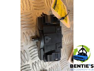 Used Light switch BMW 1 serie (E87/87N) 116i 1.6 16V Price € 25,00 Margin scheme offered by Bentie's autodemontage
