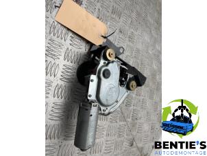 Used Rear wiper motor BMW 3 serie Touring (E46/3) 318i 16V Price € 30,00 Margin scheme offered by Bentie's autodemontage