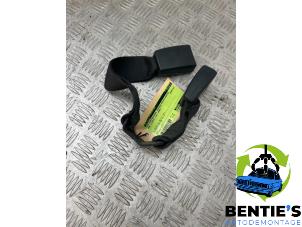 Used Rear seatbelt buckle, right BMW 1 serie (E87/87N) 118i 16V Price € 15,00 Margin scheme offered by Bentie's autodemontage