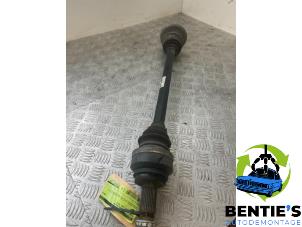 Used Drive shaft, rear right BMW 6 serie Gran Coupe (F06) 640d 24V Price € 75,00 Margin scheme offered by Bentie's autodemontage