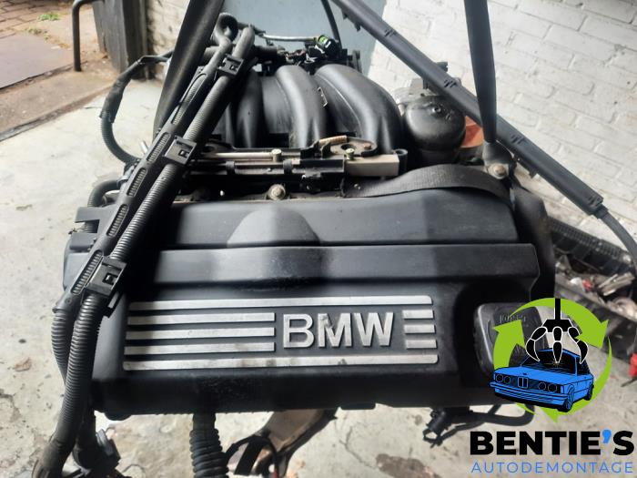 Engine BMW 1 Serie 118i 16V - N46B20B N46B20B