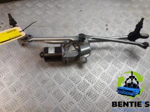 Used Front wiper motor BMW 1 serie (E87/87N) 116i 1.6 16V Price € 50,00 Margin scheme offered by Bentie's autodemontage